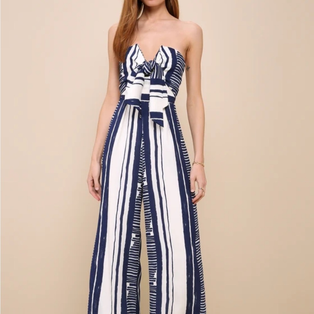 Lulu's Navy and White Strapless Tie-Front Wide-Leg Jumpsuit XS